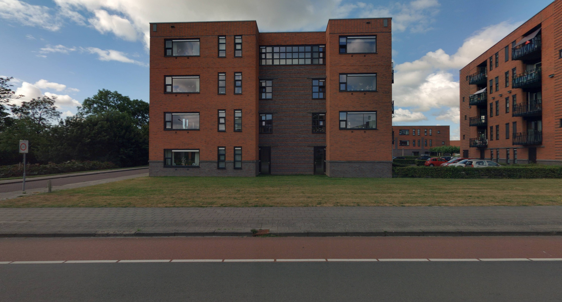 Lutzen Wagenaarstraat 5, 8602 TG Sneek, Nederland