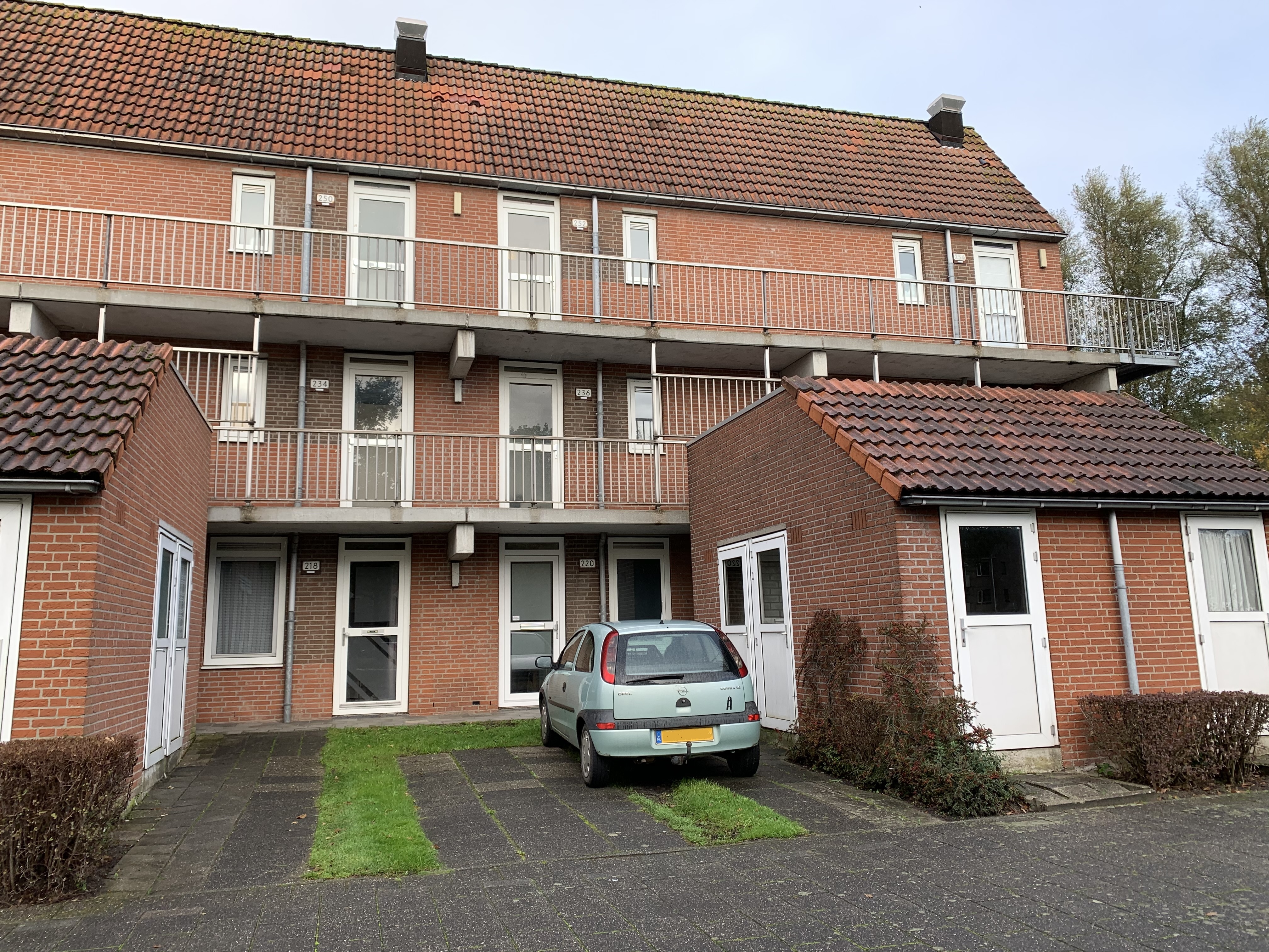 Roptastate 226, 8926 RV Leeuwarden, Nederland