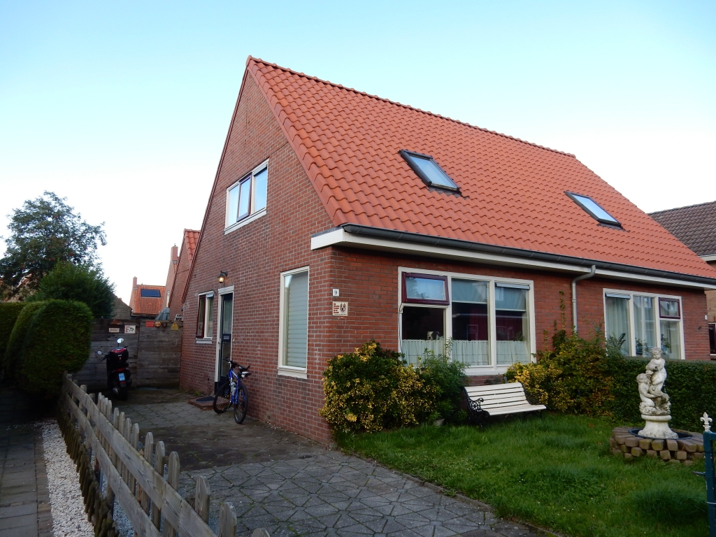 Rembrandtstraat , 9076 BB Sint Annaparochie, Nederland