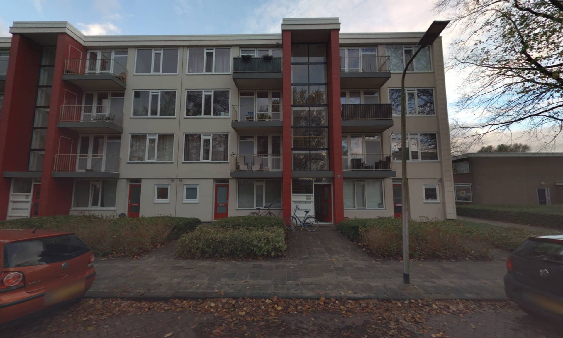Appartement te huur: Antillenweg 124C, Nijlân Leeuwarden