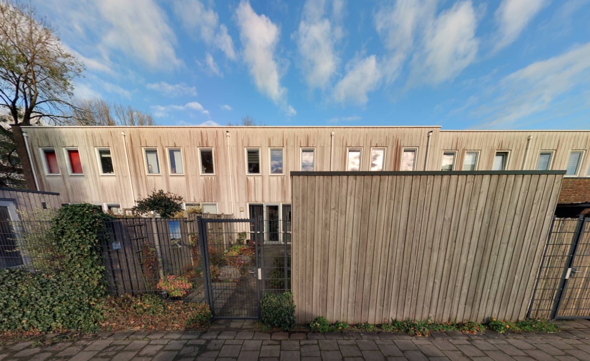 Tussenwoning te huur: Rietveldplein 25, Bilgaard Leeuwarden