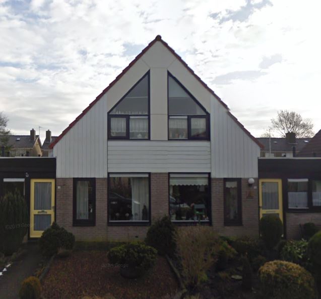 Tussenwoning te huur: de Tromp 12, Lekkum Lekkum