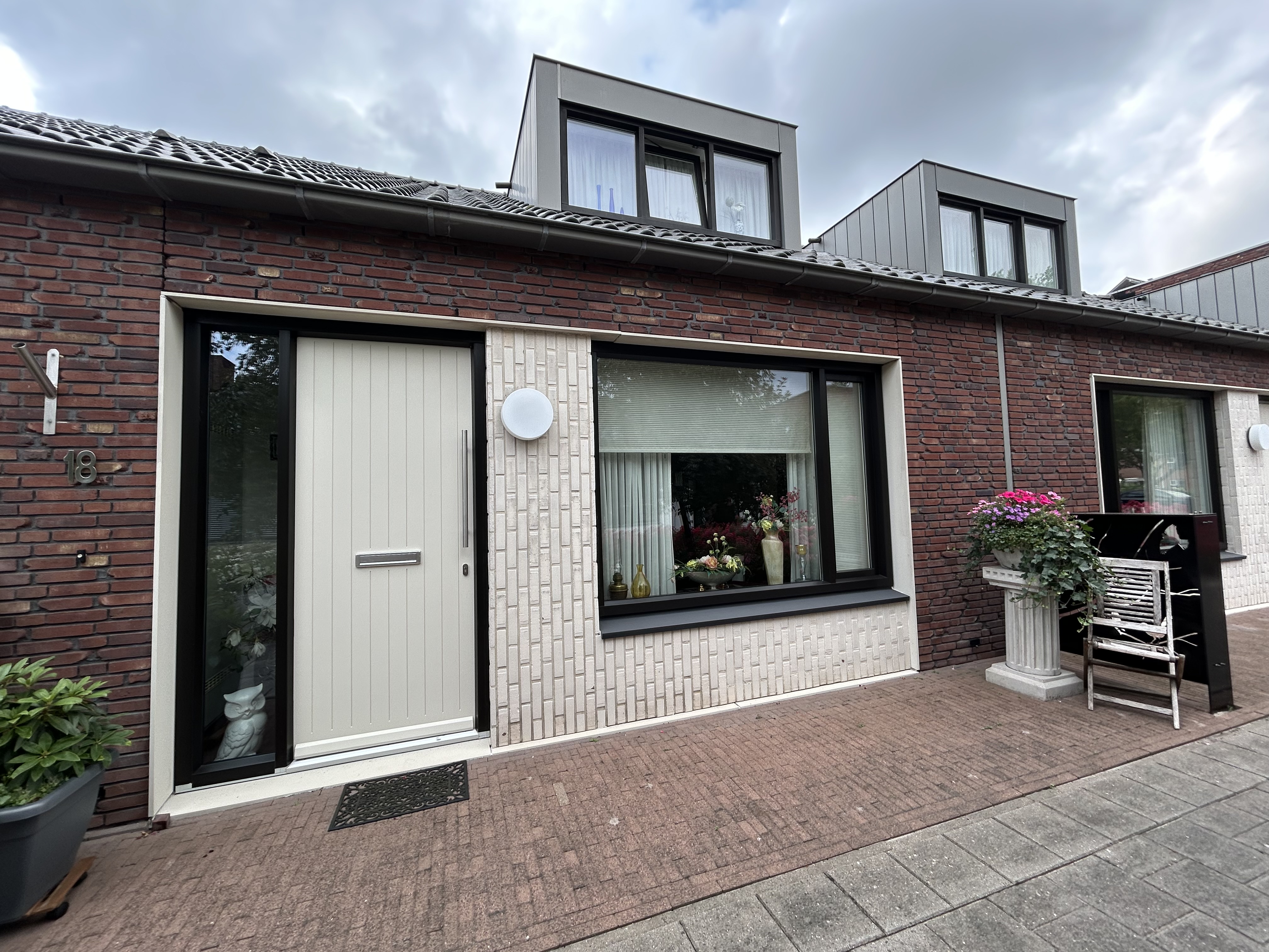 Terraced house for rent: Taconishof 18, Midden Heerenveen
