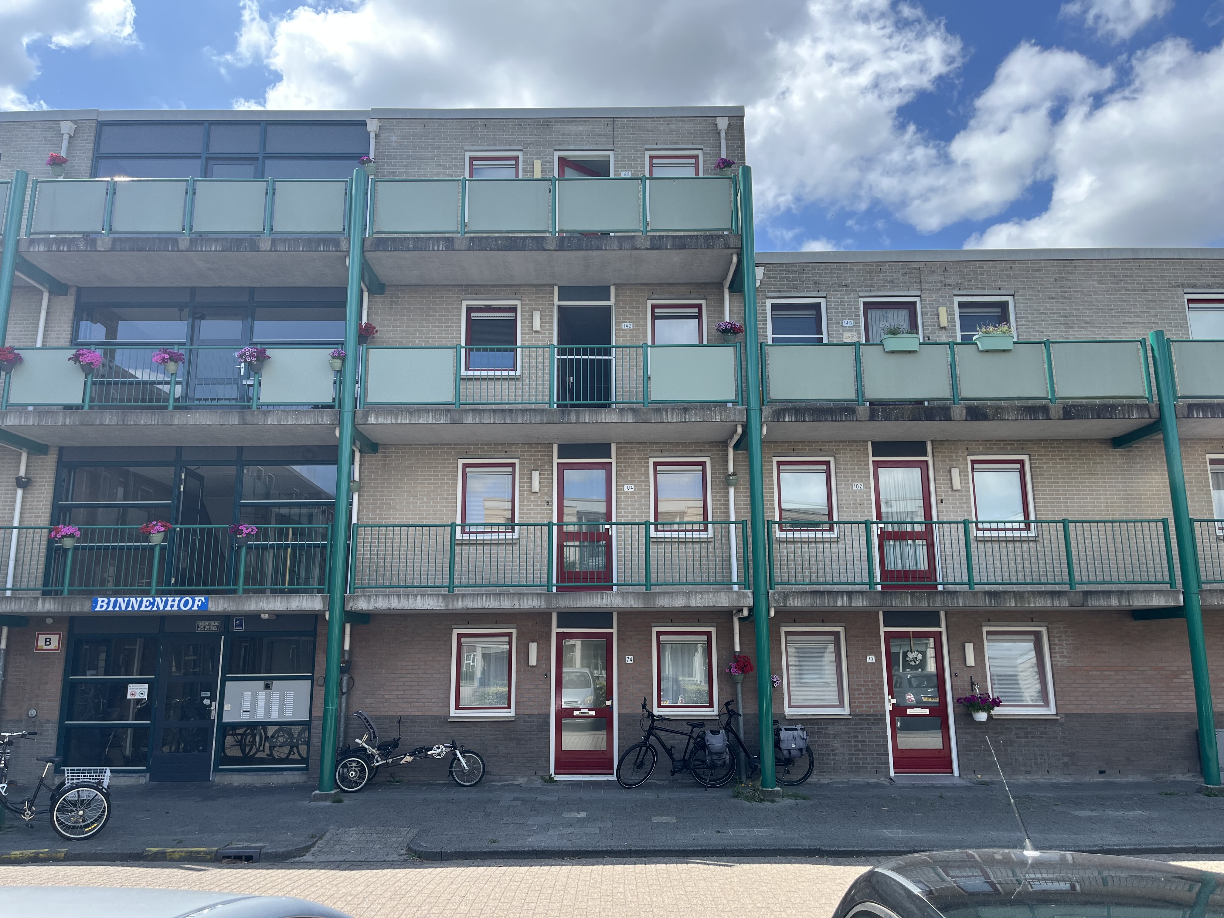 Apartment for rent: Badweg 74, Centrum Heerenveen