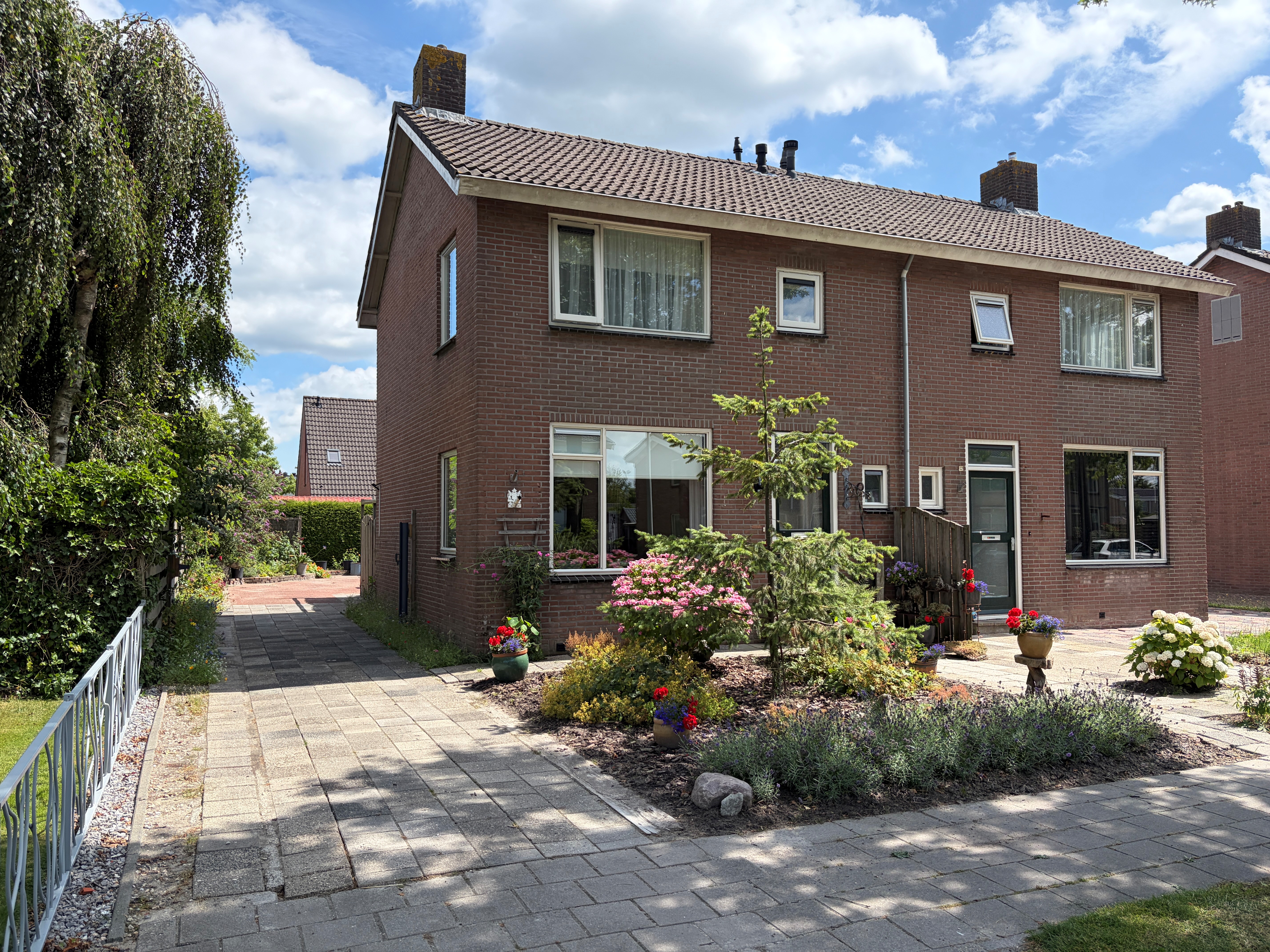 Twee-onder-één-kap te huur: Triemsterloane 34, Kollumerzwaag Kollumersweach