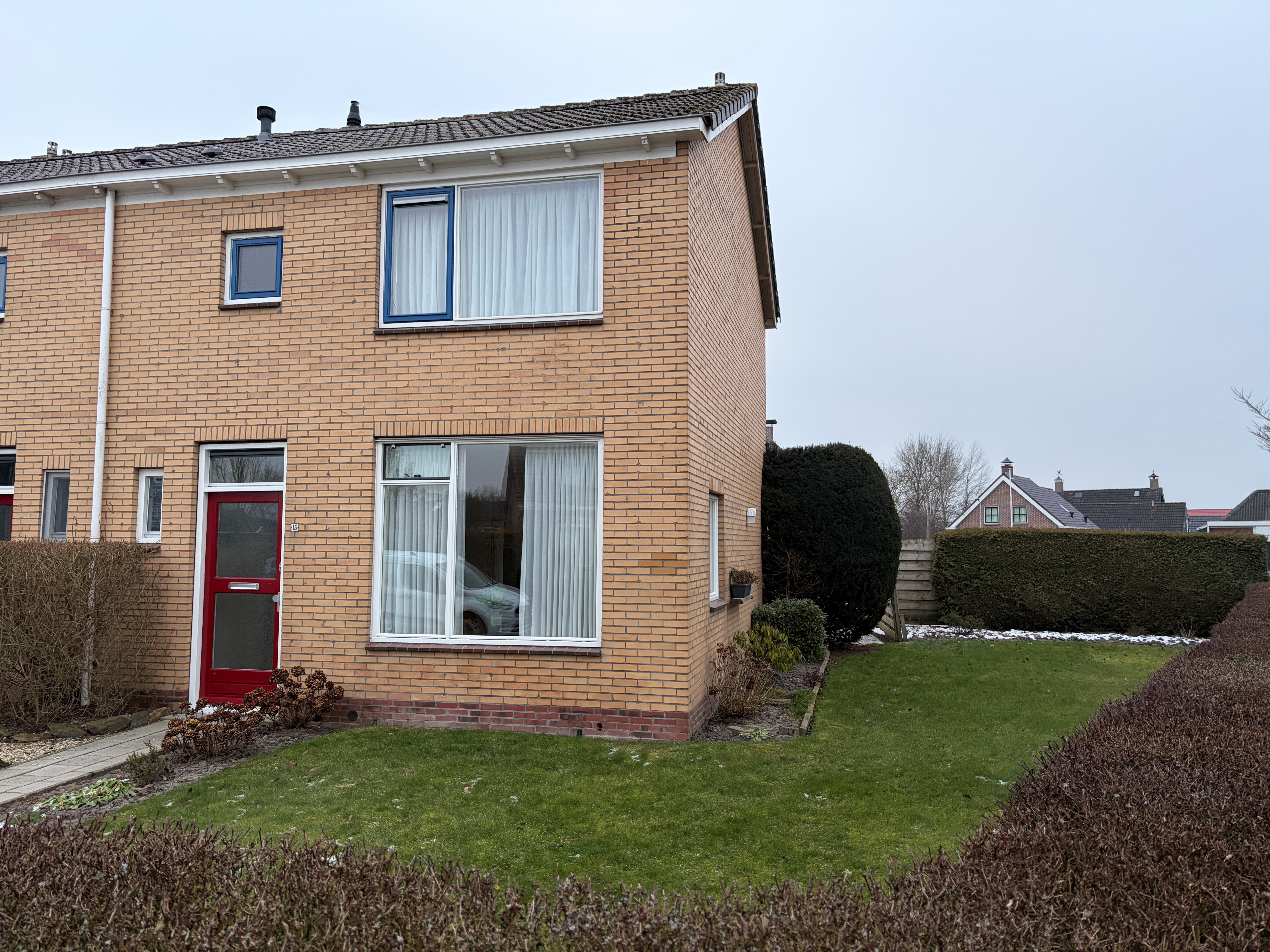Twee-onder-één-kap te huur: Kruisstraat 15, Munnekezijl Munnekezijl
