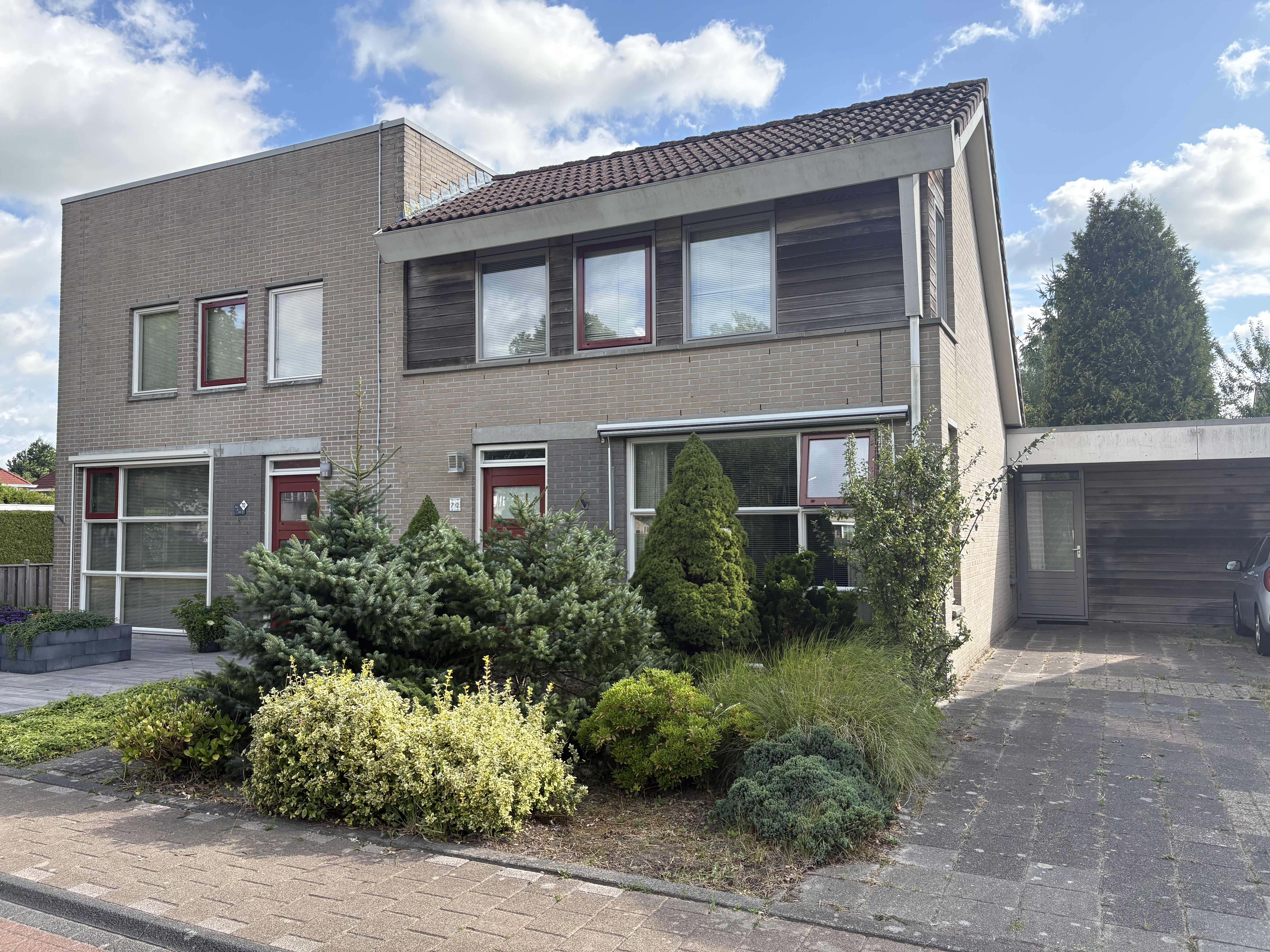 Tussenwoning te huur: Lisdodde 72, Fennepark Drachten