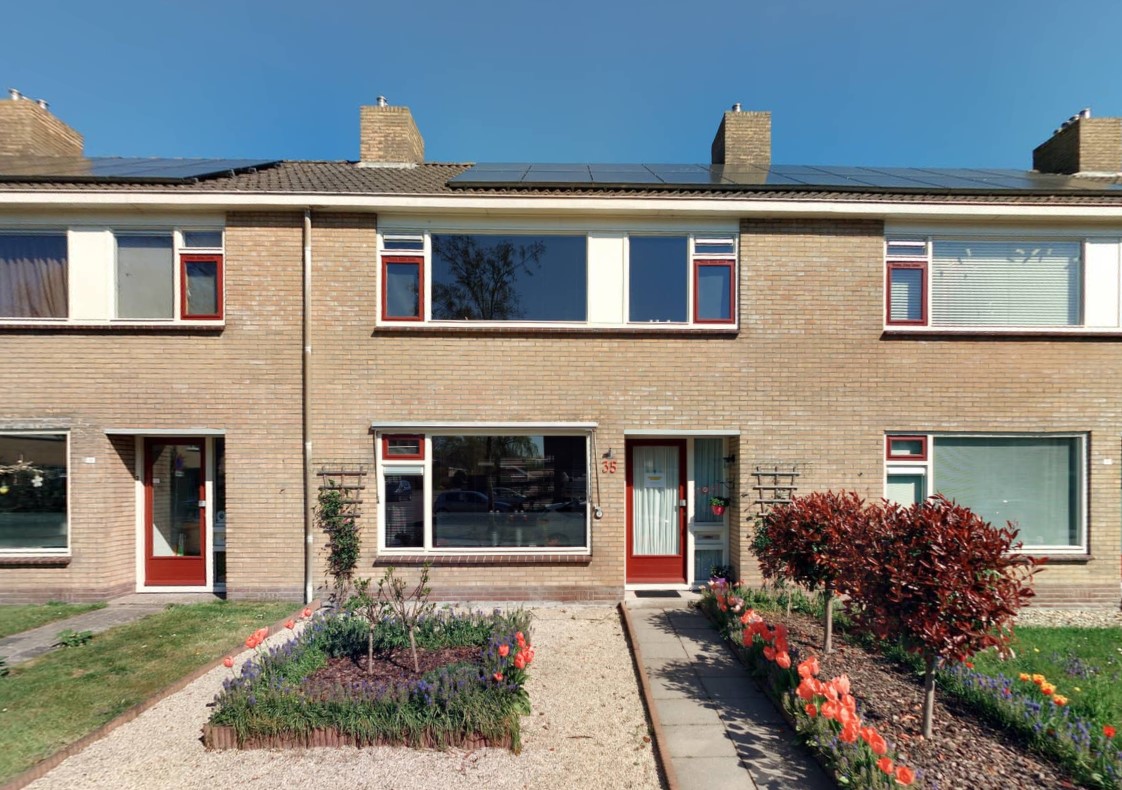 Tussenwoning te huur: Bloemkamp 35, De Wiken west Drachten
