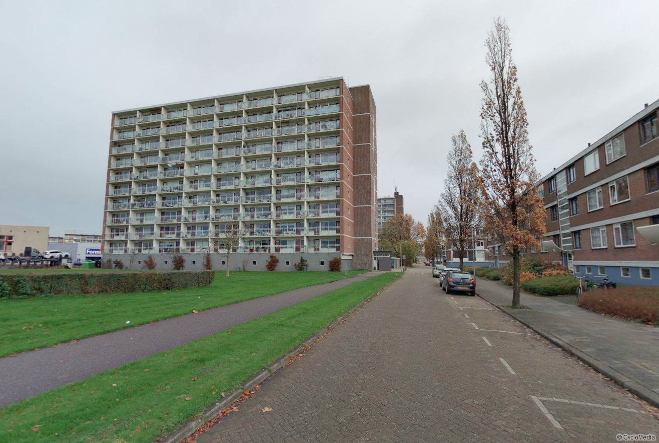 Appartement te huur: Eikenstraat 13-9, Heechterp Leeuwarden