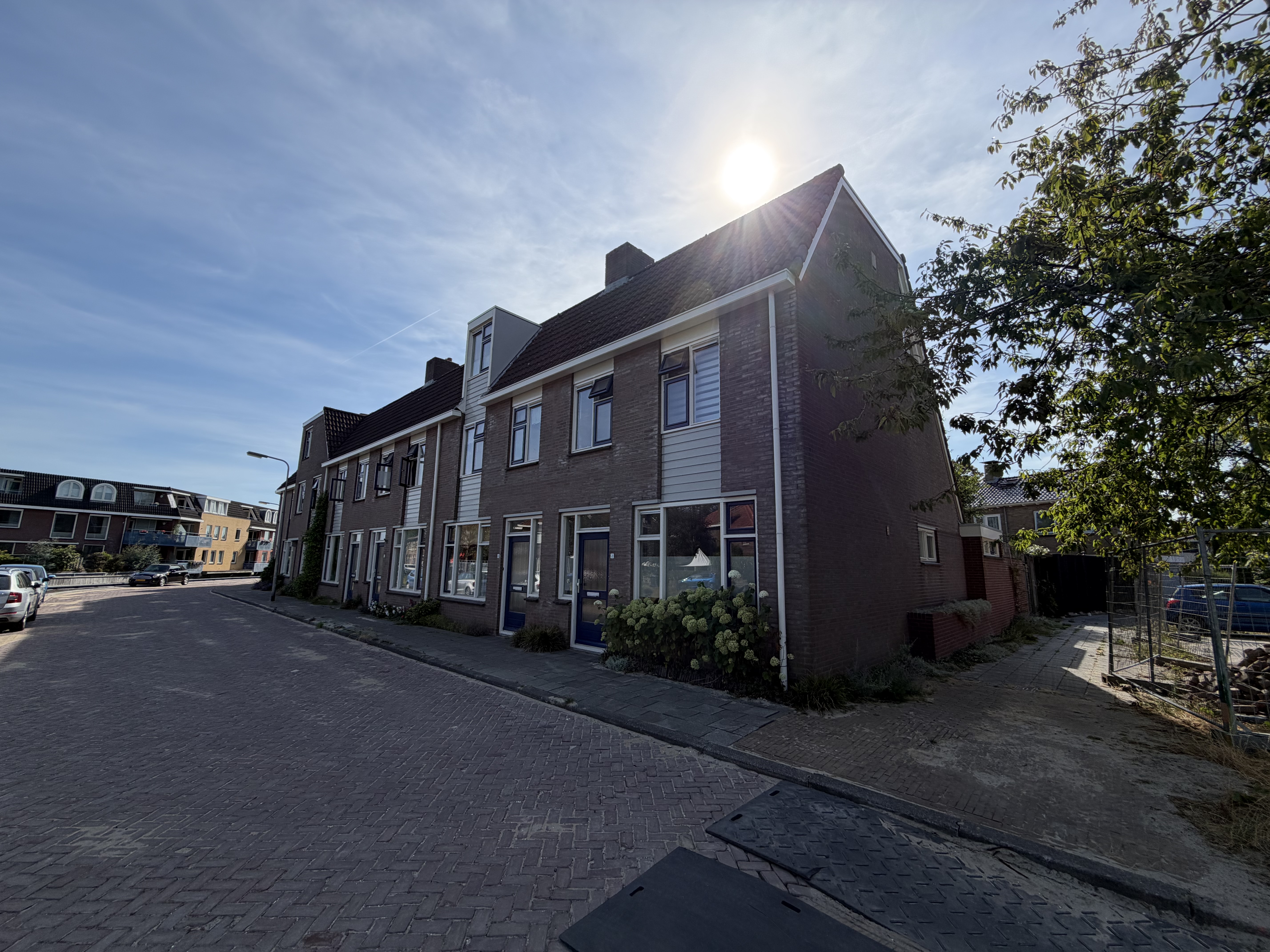 Hoekwoning te huur: Noorderpoort 2, Stationsbuurt Sneek