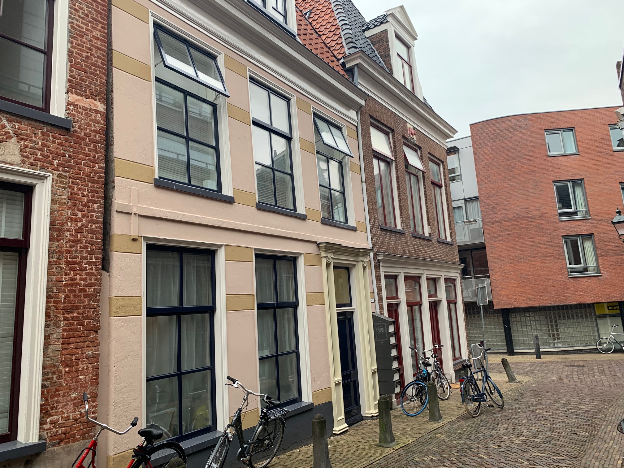 Studio for rent: Poststraat 45-2, De Waag Leeuwarden