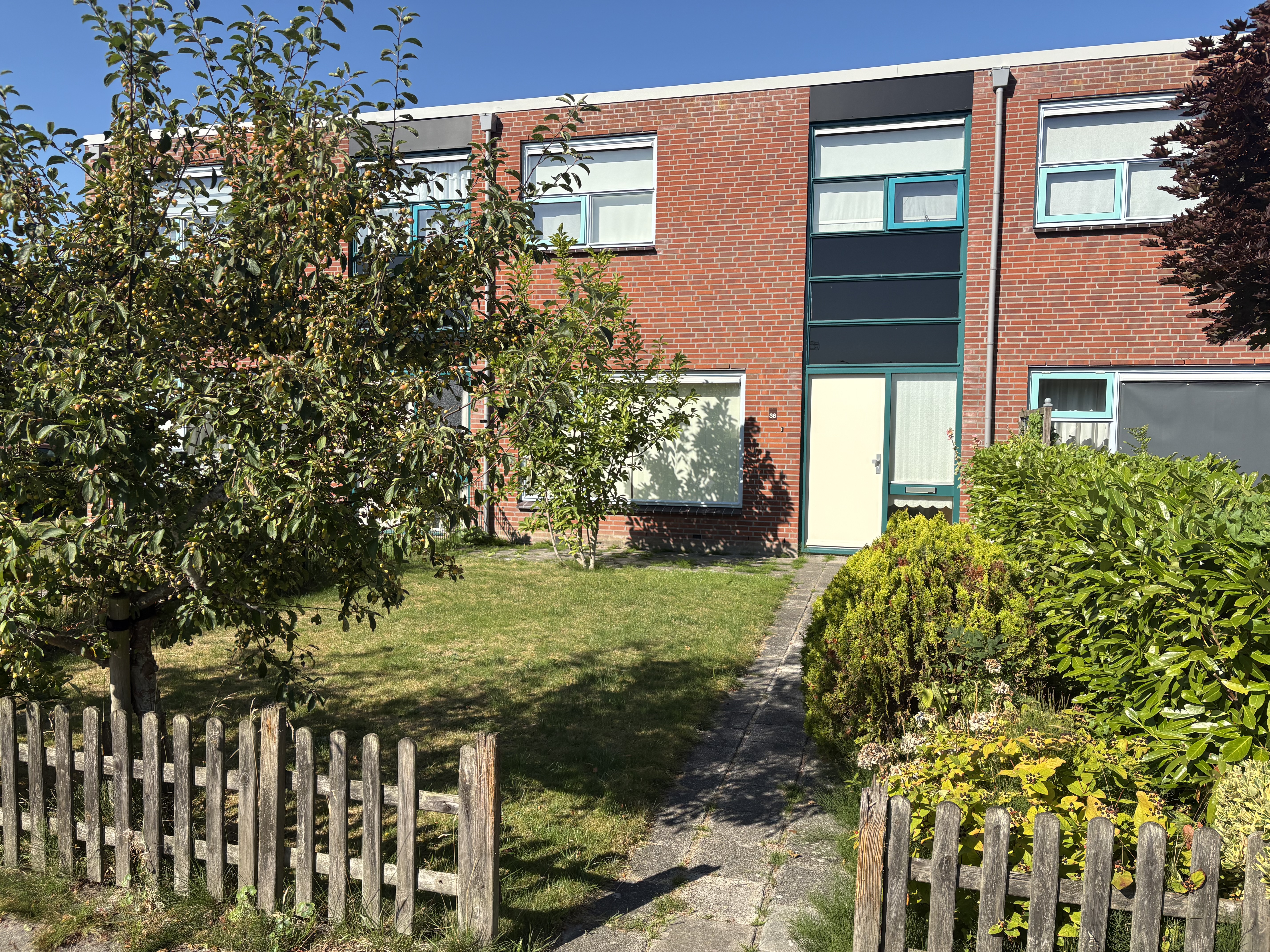 Terraced house for rent: Mariëngaard 36, De Wiken centrum Drachten