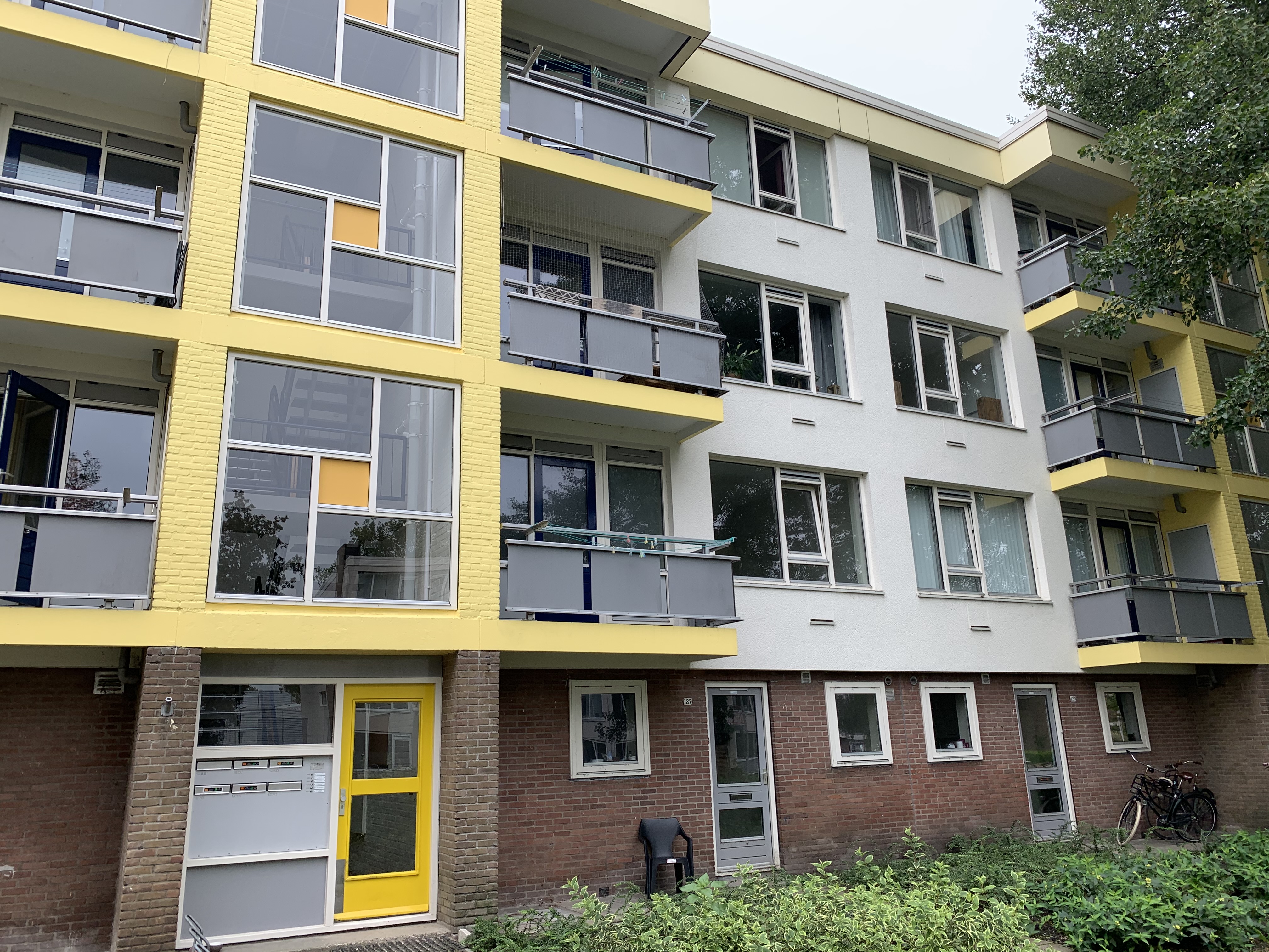 Appartement te huur: Curaçaostraat 127C, Nijlân Leeuwarden