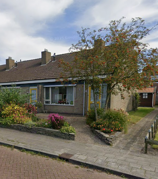 Hoekwoning te huur: De Bjirken 30, De Westereen De Westereen